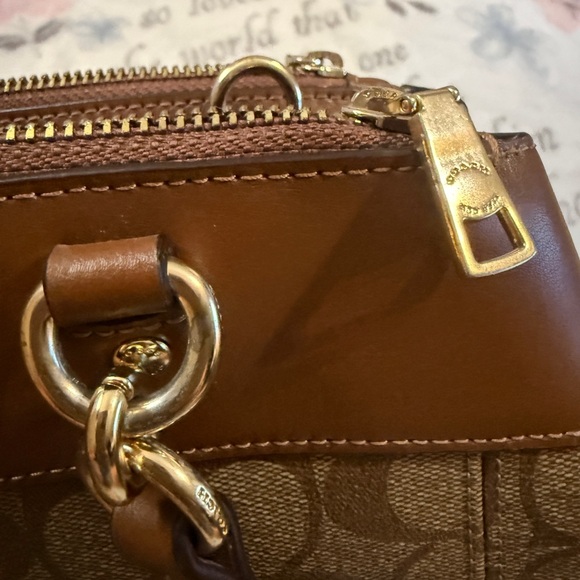 Coach Mini Brooke Carryall in signature canvas Style No. F26139 with straps EUC - Picture 9 of 16